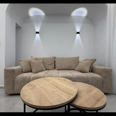 Feel Good With Private Jacuzzi Apartament Saloniki