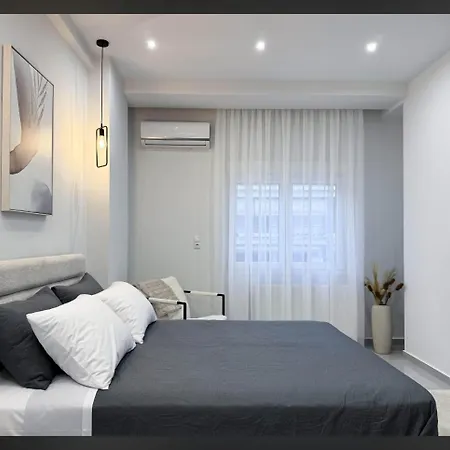 Feel Good With Private Jacuzzi Apartament Saloniki