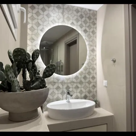 Apartament Feel Good With Private Jacuzzi Saloniki